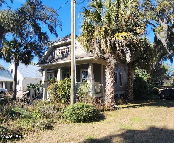 920 10th Street, Port Royal, SC 29935