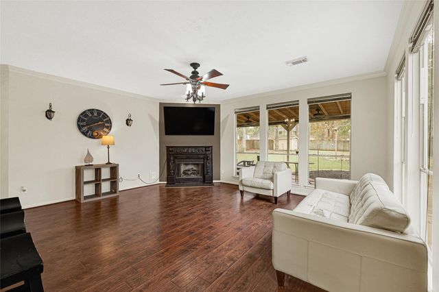 29011 Pine Forest Drive, Magnolia, TX 77355