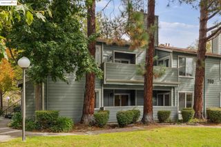 760 Canyon Oaks Dr A, Oakland, CA 94605