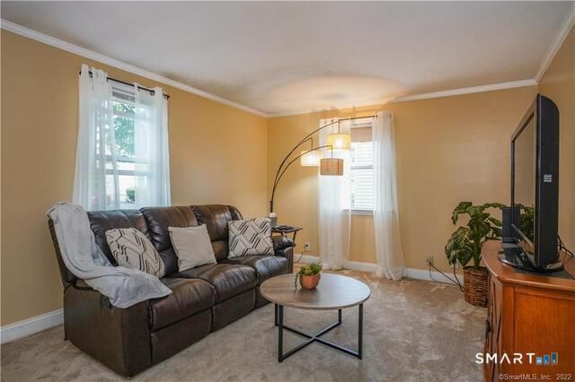 24 Court Park, West Hartford, CT 06119