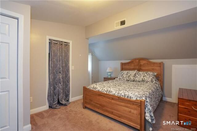 24 Court Park, West Hartford, CT 06119