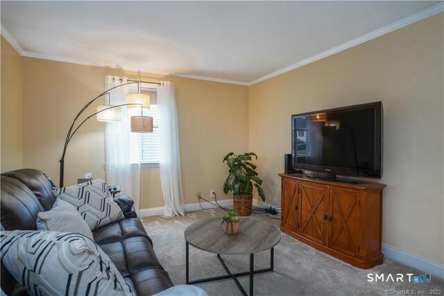 24 Court Park, West Hartford, CT 06119