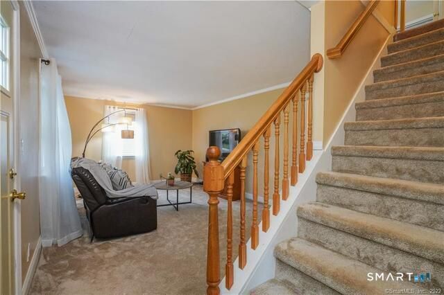 24 Court Park, West Hartford, CT 06119
