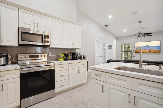 13823 Callington Drive, Wellington, FL 33414