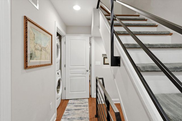 2207 E OAKDALE, Philadelphia, PA 19125