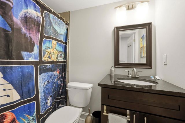 2207 E OAKDALE, Philadelphia, PA 19125