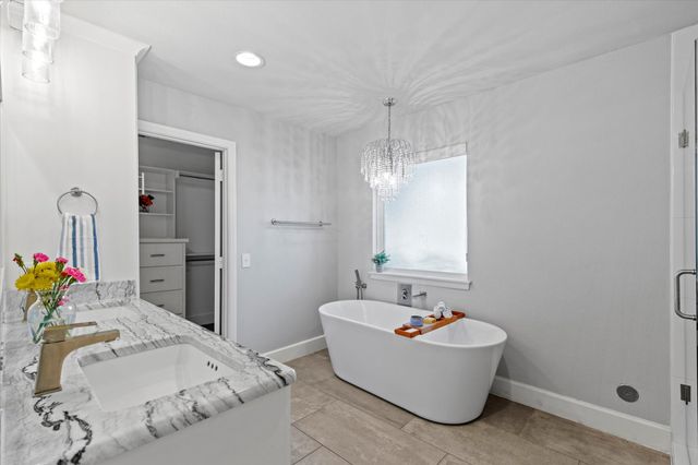 3708 Crown Shore Drive, Dallas, TX 75244