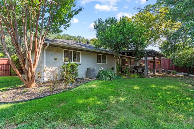 3708 Crown Shore Drive, Dallas, TX 75244