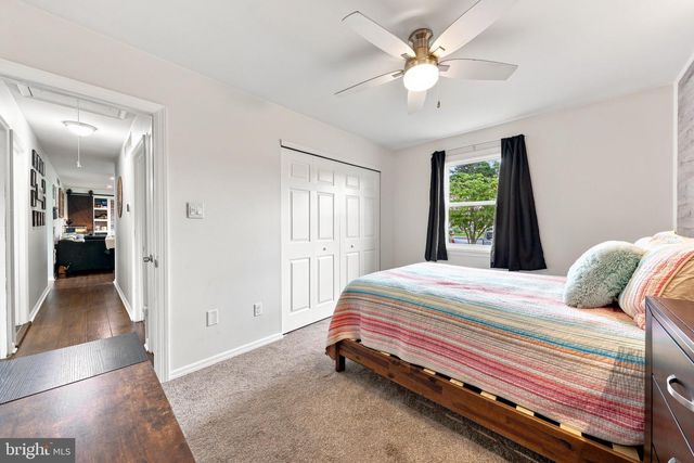 68 DEER PARK CIR, Blackwood, NJ 08012