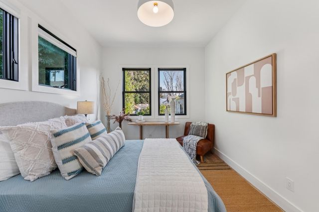 1308 1308 Court Street, Alameda, CA 94501