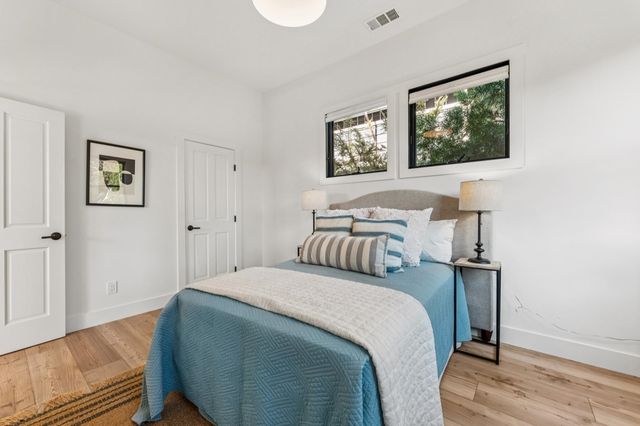 1308 1308 Court Street, Alameda, CA 94501