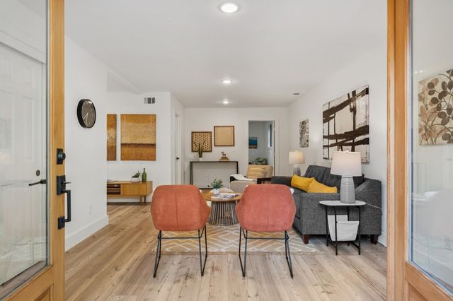 1308 1308 Court Street, Alameda, CA 94501