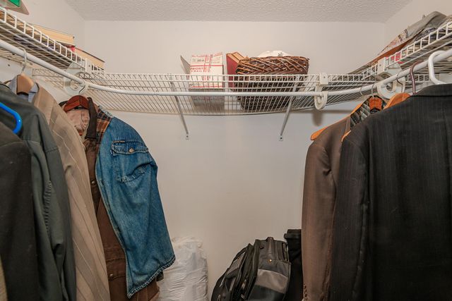 3955 N Nob Hill Road 306, Sunrise, FL 33351