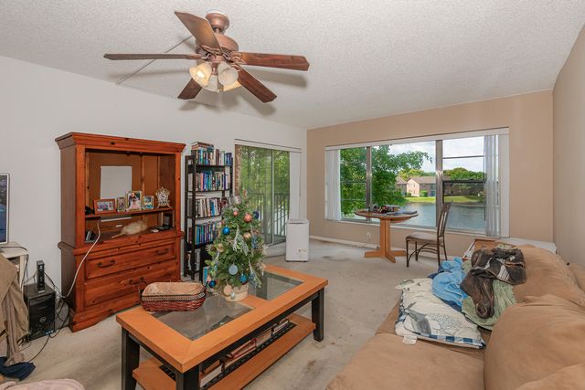 3955 N Nob Hill Road 306, Sunrise, FL 33351