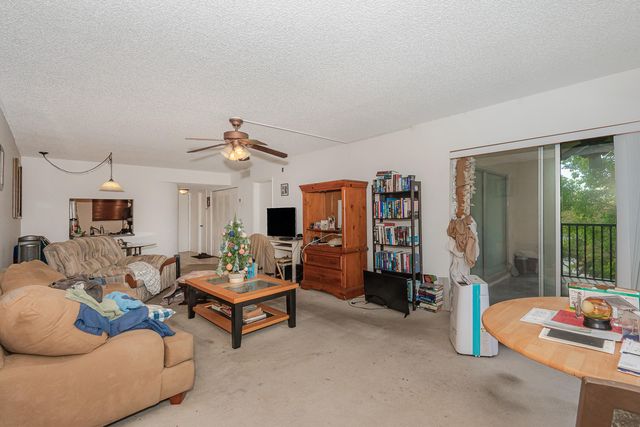 3955 N Nob Hill Road 306, Sunrise, FL 33351