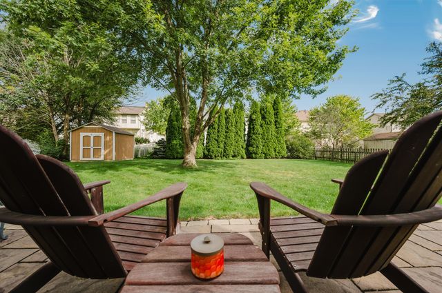976 Karlslyle Drive, Columbus, OH 43228