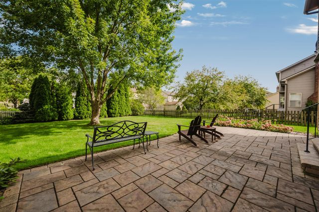 976 Karlslyle Drive, Columbus, OH 43228