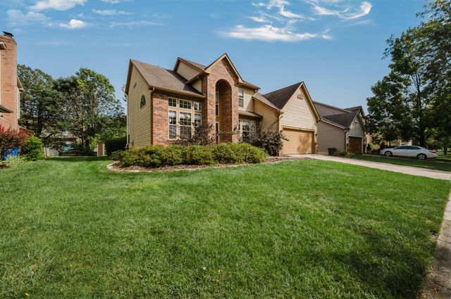 976 Karlslyle Drive, Columbus, OH 43228
