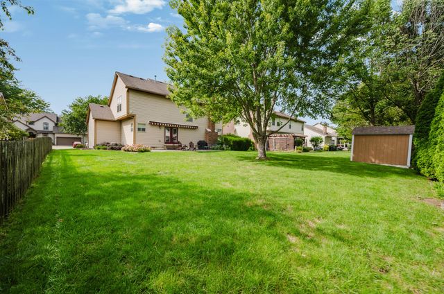 976 Karlslyle Drive, Columbus, OH 43228