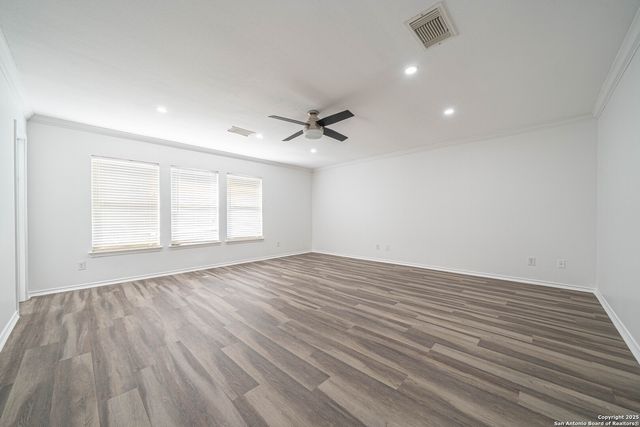 404 Ashley Park Circle, Schertz, TX 78154