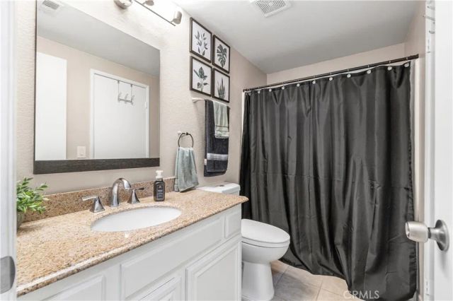 1004 Lightcap, Lancaster, CA 93535