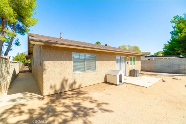 1004 Lightcap, Lancaster, CA 93535