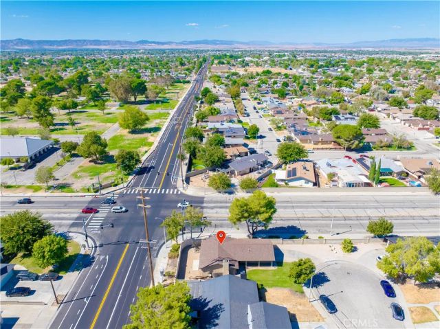 1004 Lightcap, Lancaster, CA 93535