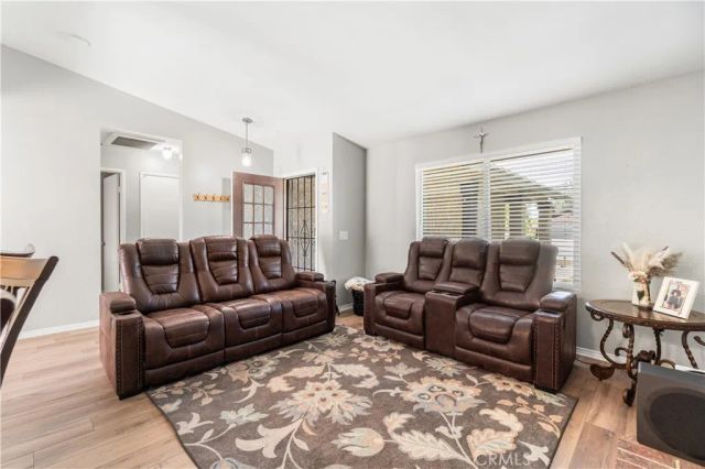 1004 Lightcap, Lancaster, CA 93535