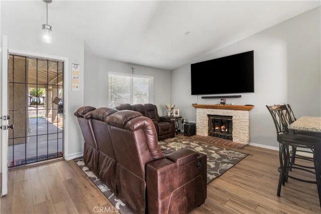 1004 Lightcap, Lancaster, CA 93535