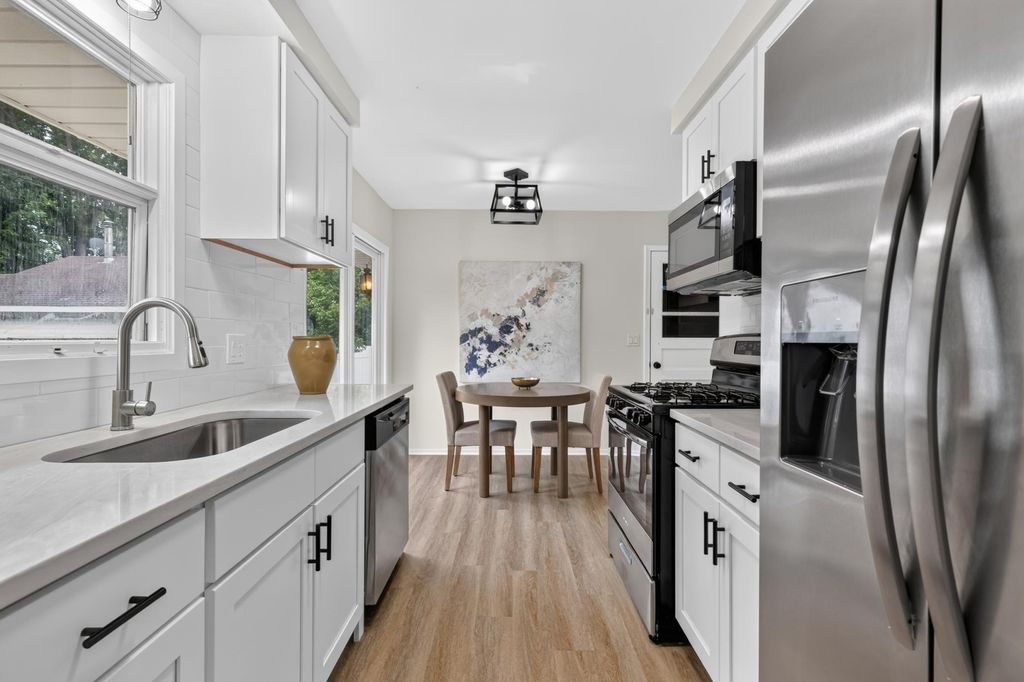 1211 Sunnyside Drive, Farmington, MN 55024 — photo 4