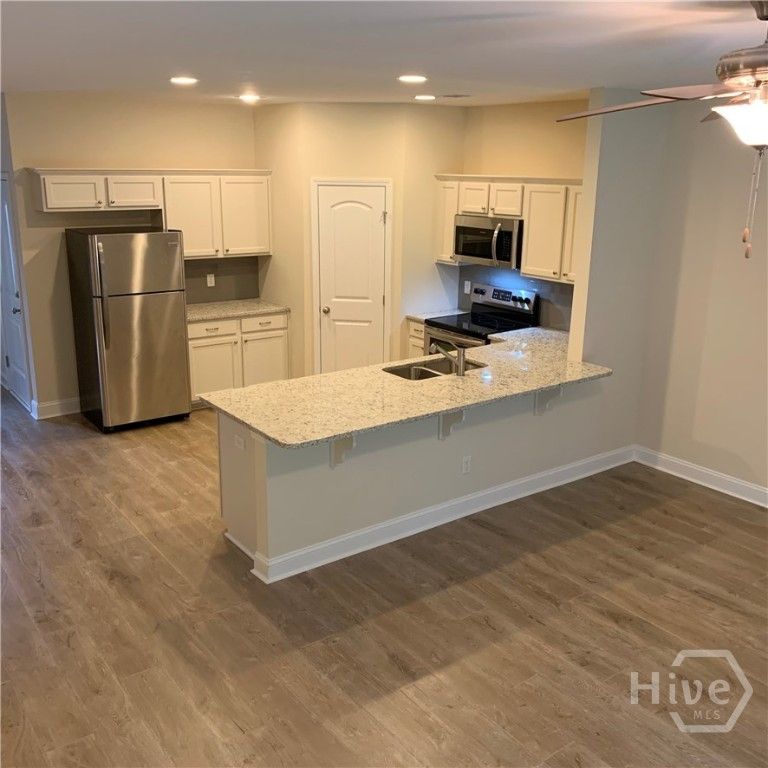 Image 2 of property listing at 193 Ainsdale Drive, Richmond Hill, GA 31324