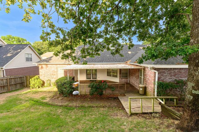 5103 Timber Creek Circle, North Little Rock, AR 72116