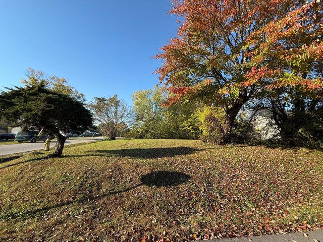 2121 Delano Drive, Chattanooga, TN 37406