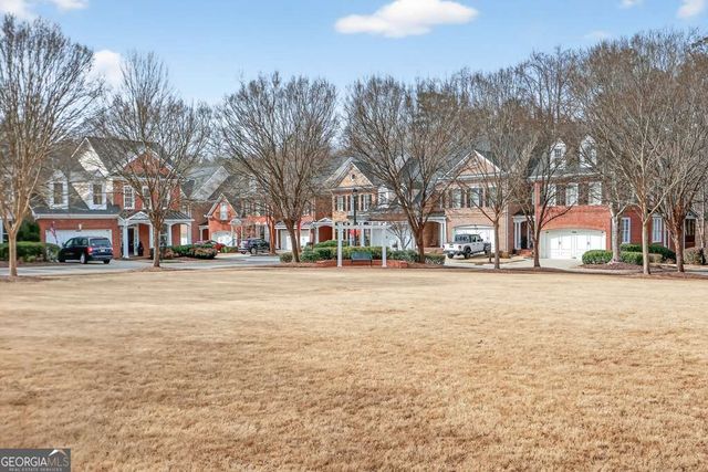 7205 Lowery Oak Drive, Roswell, GA 30075