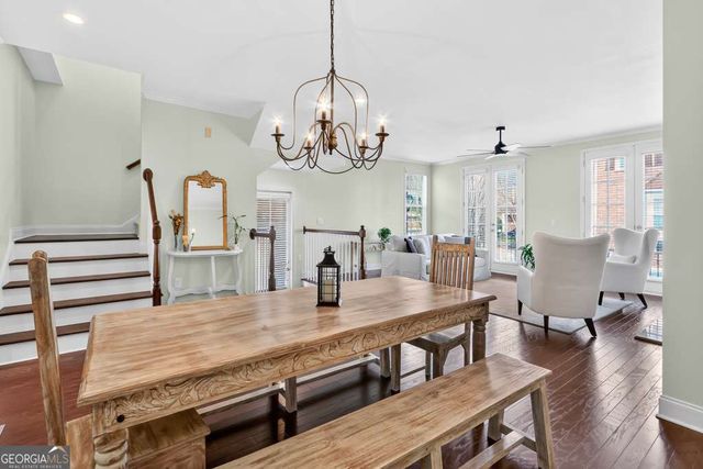 7205 Lowery Oak Drive, Roswell, GA 30075