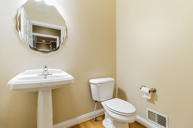 824 Livania Lane, Lexington, KY 40509