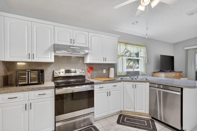 6656 Picante Circle, Fort Pierce, FL 34951