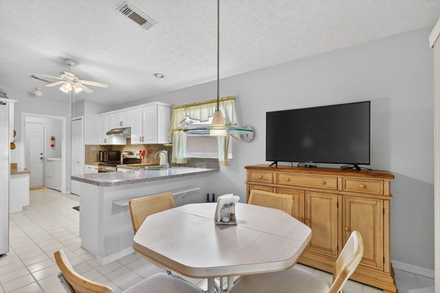 6656 Picante Circle, Fort Pierce, FL 34951