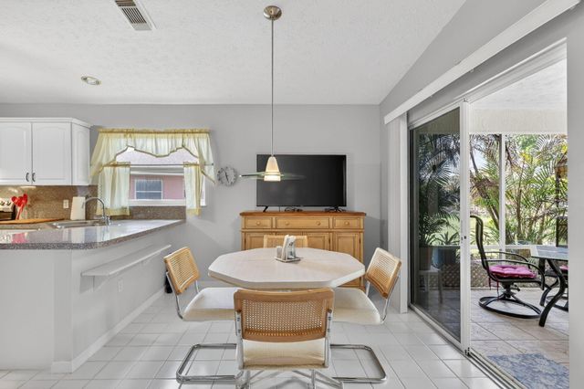 6656 Picante Circle, Fort Pierce, FL 34951