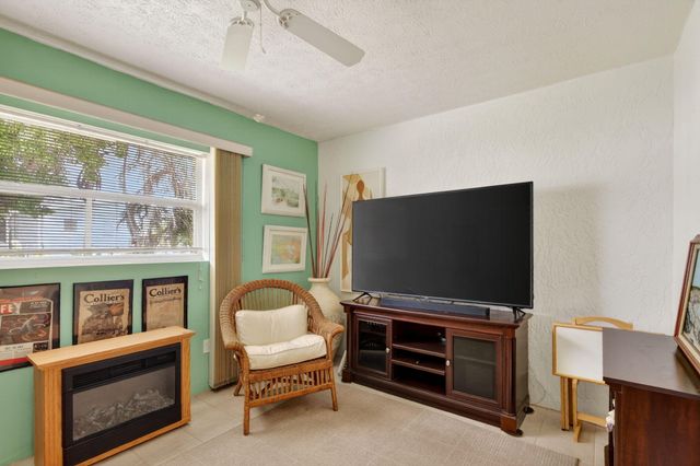 6656 Picante Circle, Fort Pierce, FL 34951