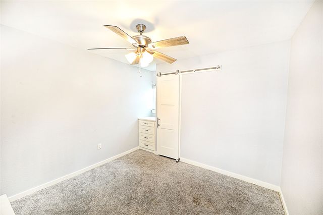 202 S Trappier Street, Alvord, TX 76225