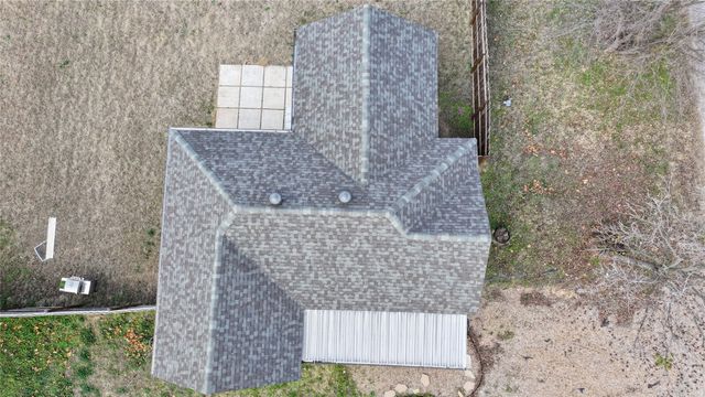 202 S Trappier Street, Alvord, TX 76225