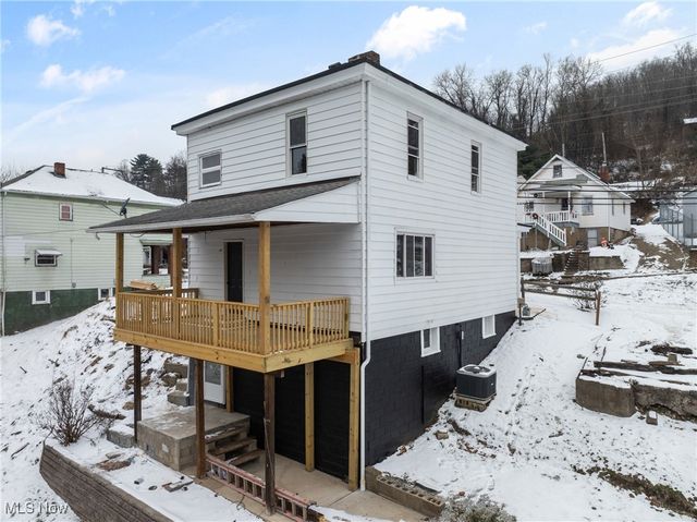 900 N 6th Street, Martins Ferry, OH 43935