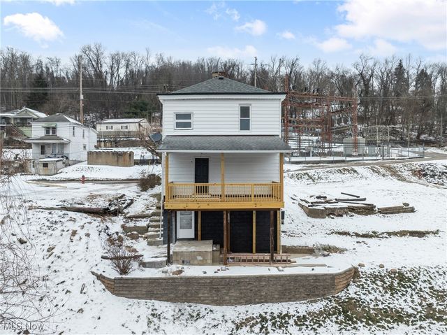 900 N 6th Street, Martins Ferry, OH 43935