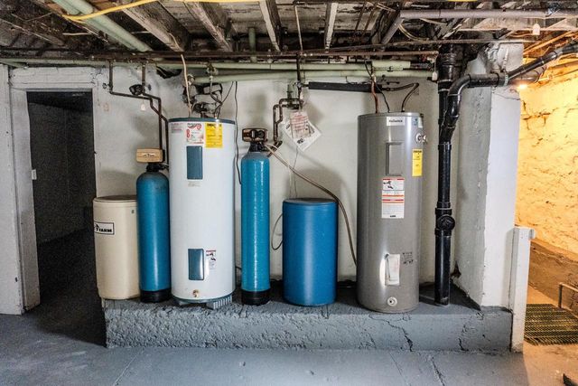 329 TAYLOR STREET, Kaukauna, WI 54913