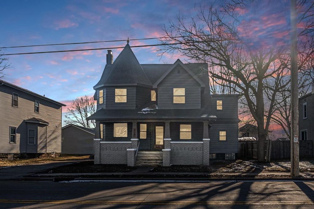 329 TAYLOR STREET, Kaukauna, WI 54913