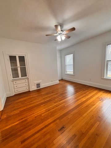 10 Stickney Ave 3, Somerville, MA 02145