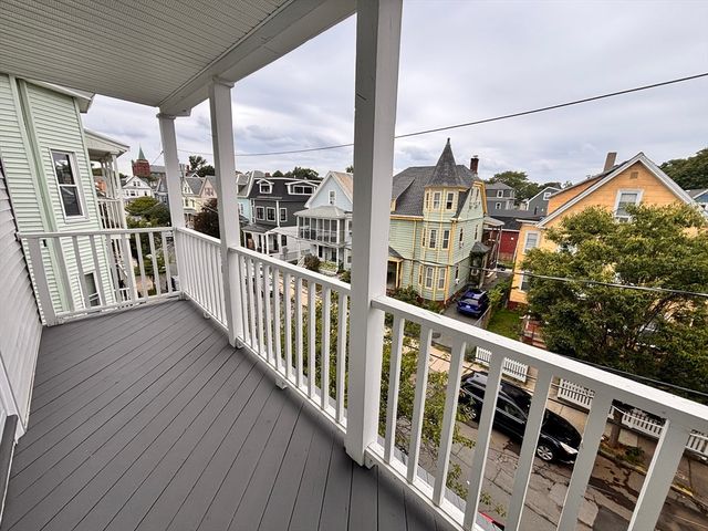 10 Stickney Ave 3, Somerville, MA 02145