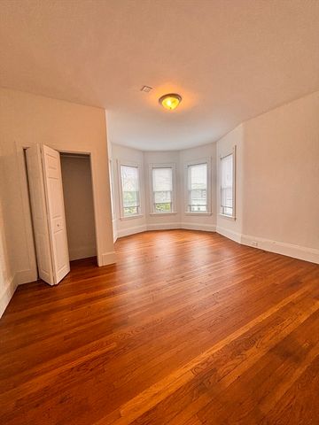 10 Stickney Ave 3, Somerville, MA 02145