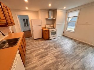 10 Stickney Ave 3, Somerville, MA 02145